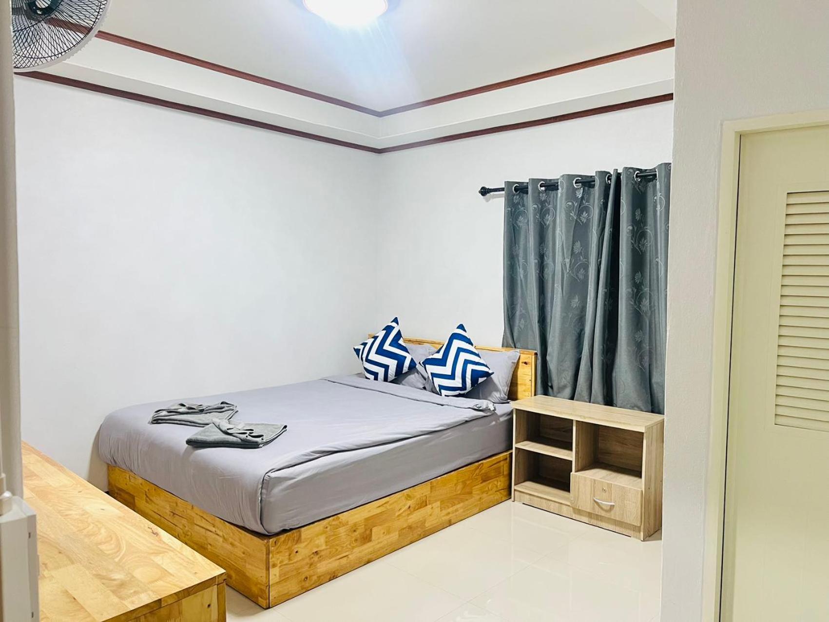 Lungwang Guest House Ban Rak Thai Exterior foto